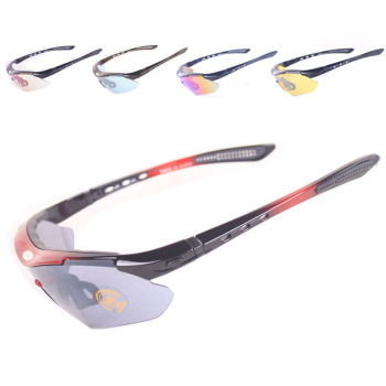 防彈戶外運(yùn)動騎行眼鏡 五色鏡片可換與開車偏光功能的全能選擇